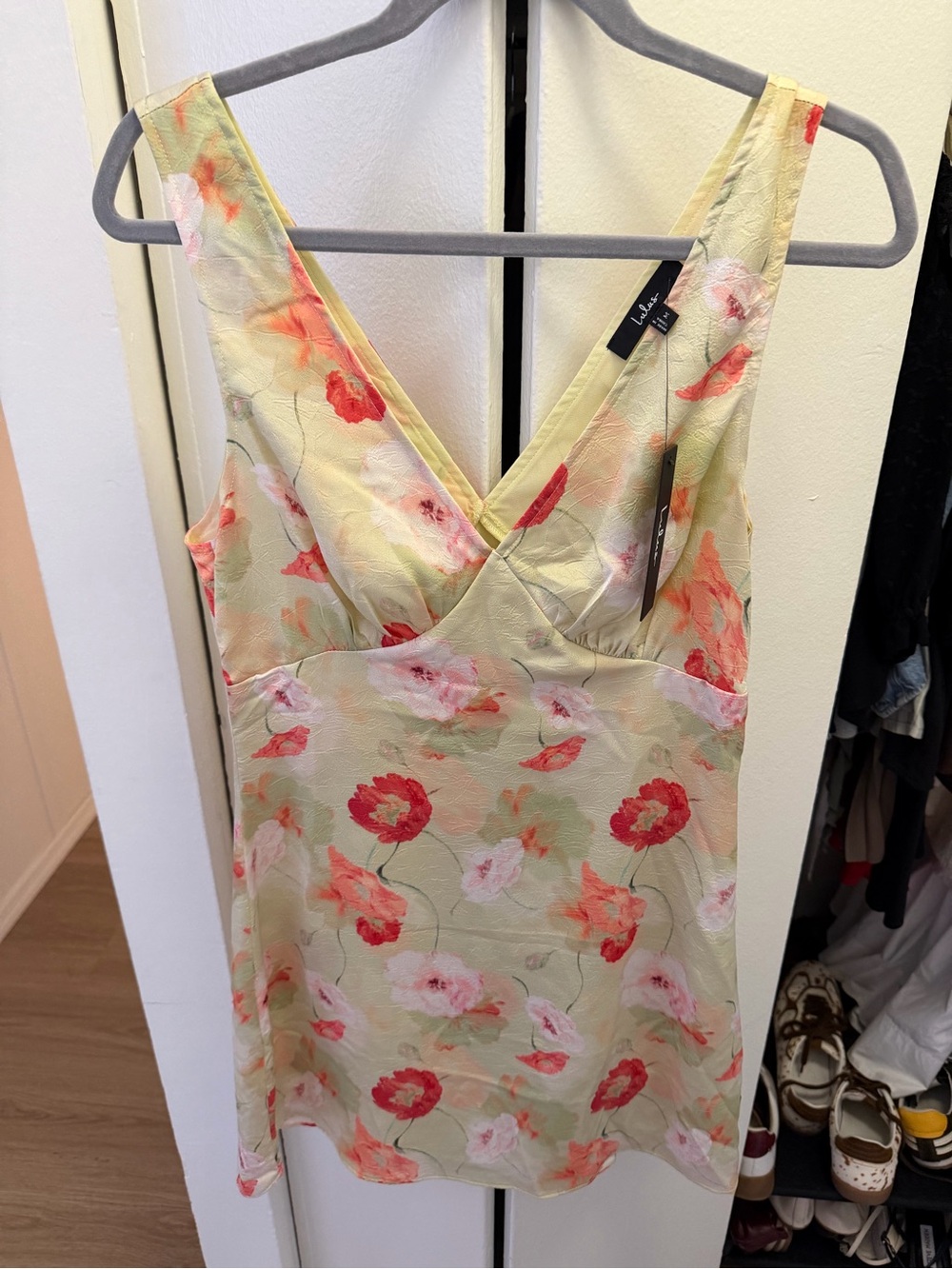 New with tags! Lulus floral dress